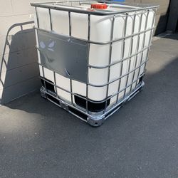 250 Gallon Tote