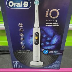 Oral B Iq 9 Series