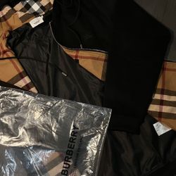 Burberry Zip-up 