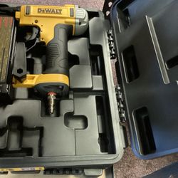 Dewalt Air 23ga Pin Nailer $120