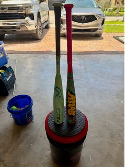 Two 27 inch drop 10 USSSA bats