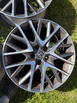 Set of 4 2016 Lexus RC F sport rims RWD