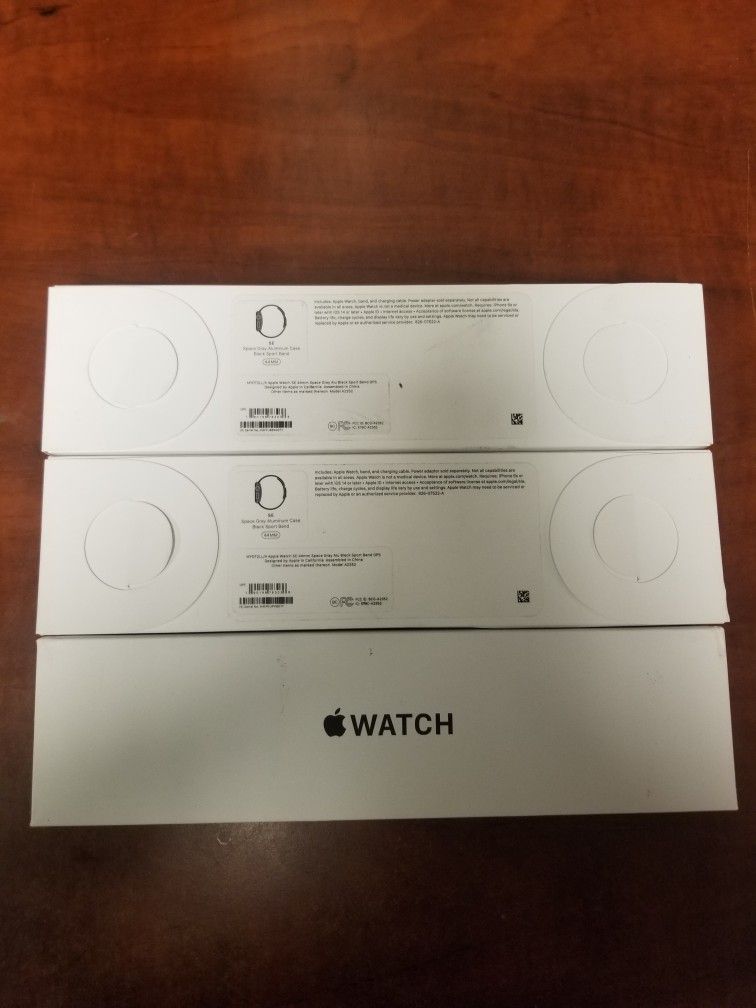 Apple Watch 44mm Brand New