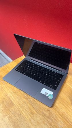 MacBook Pro 14 inch M1 Pro 512gb 16 ram