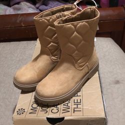 Girls Boots Size 11