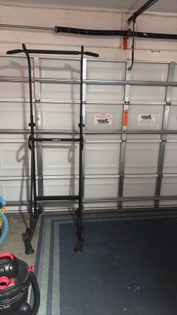 Pull up bar