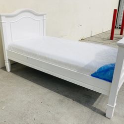 Twin Bed