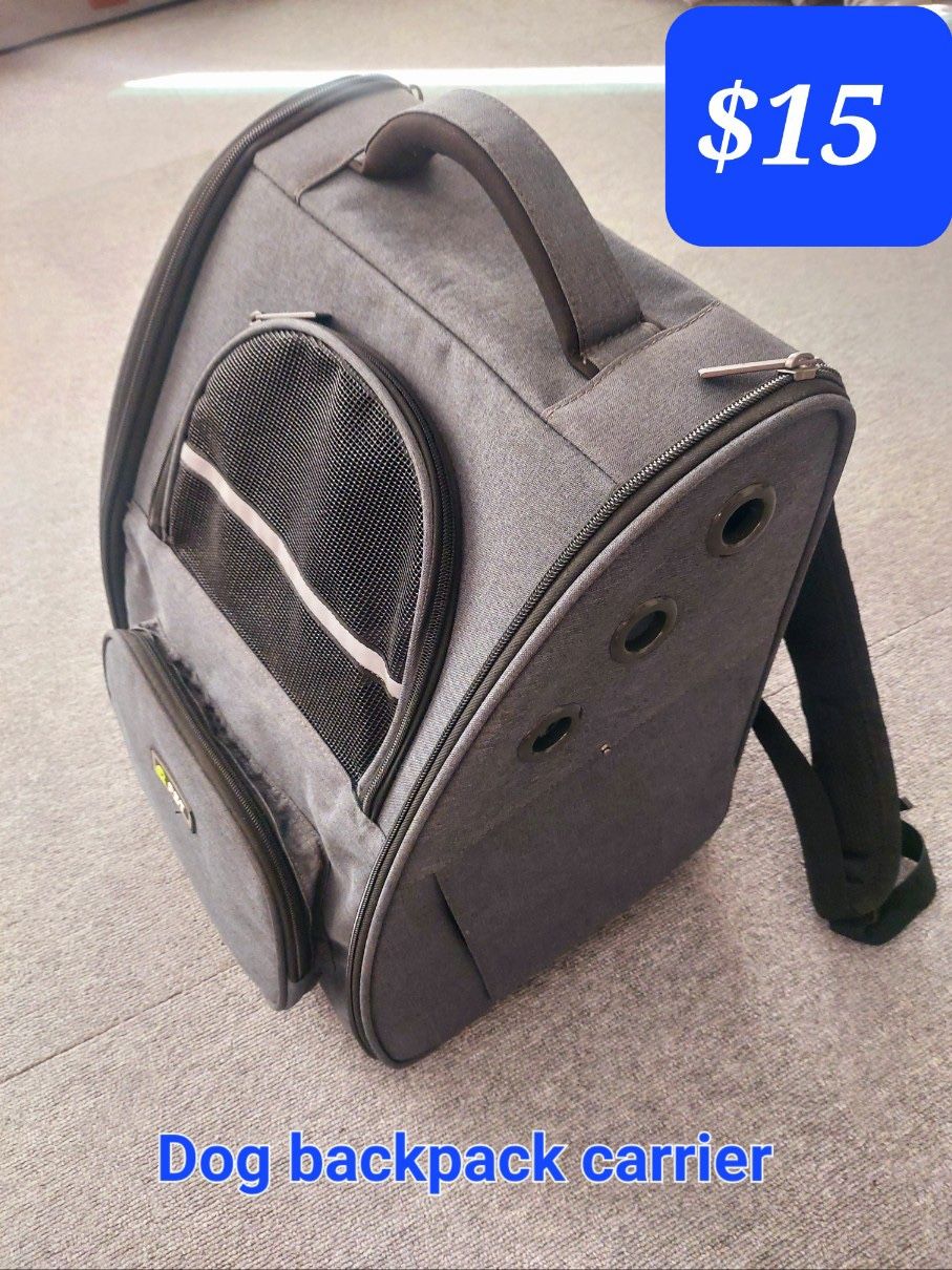 Backpack pet carrier