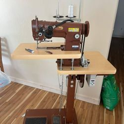 Cobra Class 26 Leather Sewing Machine 