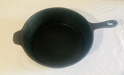 STANSPORT PRE-SEASONED CAST  IRON SKILLET  10 in. NO LID @ near Harbor Freights, Josey Ln