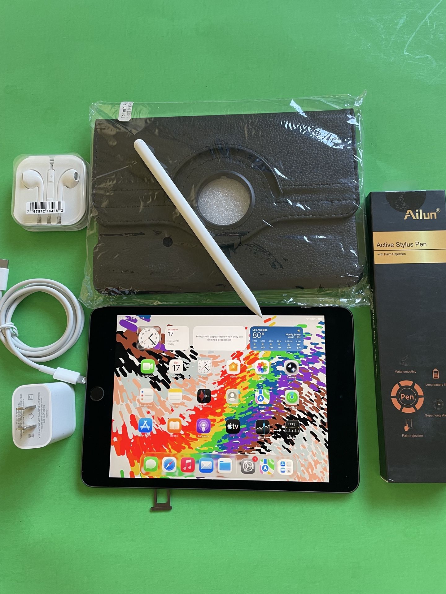 Apple Ipad Mini 5th Generation (Latest iOS 26 upto date) 64GB WiFi 