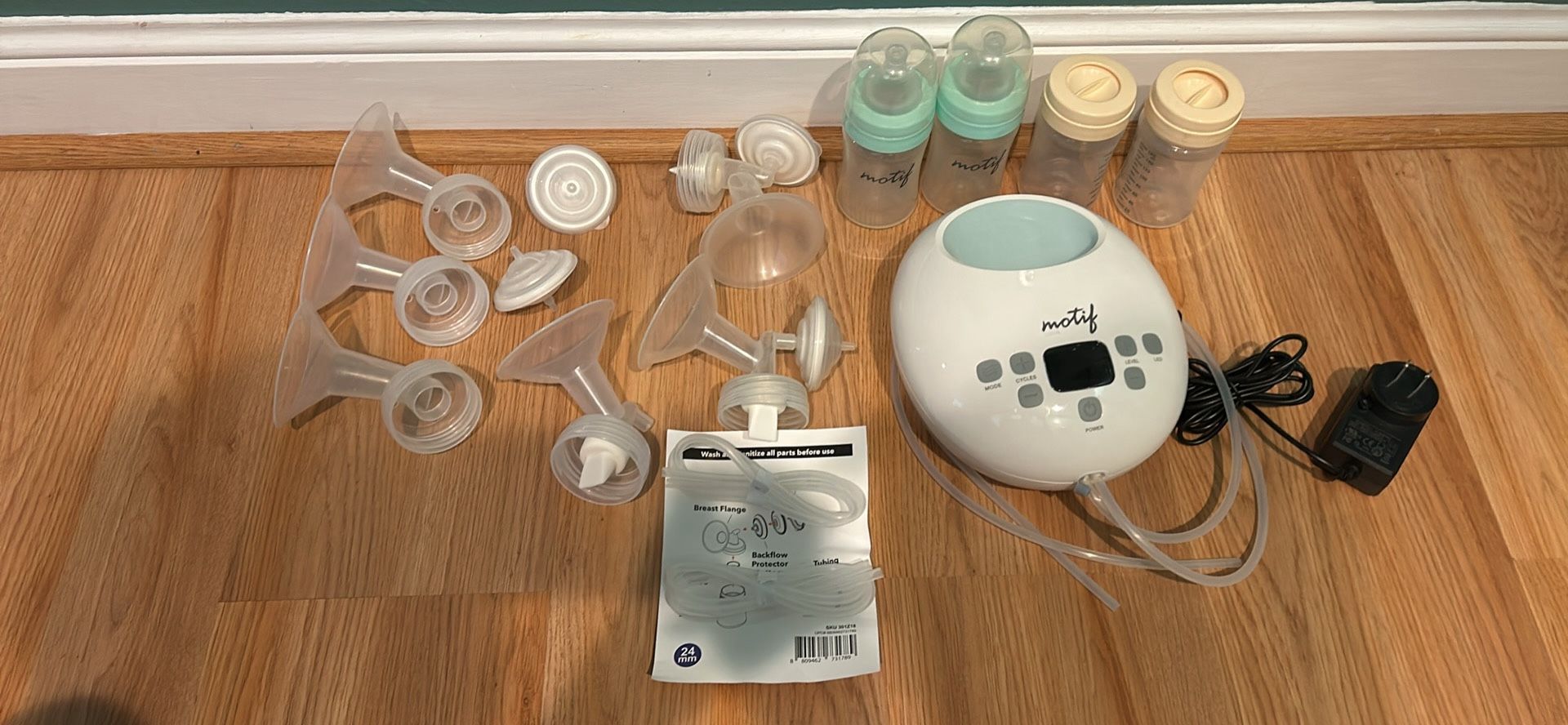 Motif Breast pump