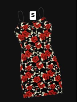 New women’s dress size small