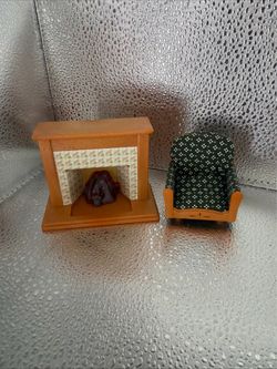 Sylvanian Families Calico Critters green sofa living room & fireplace