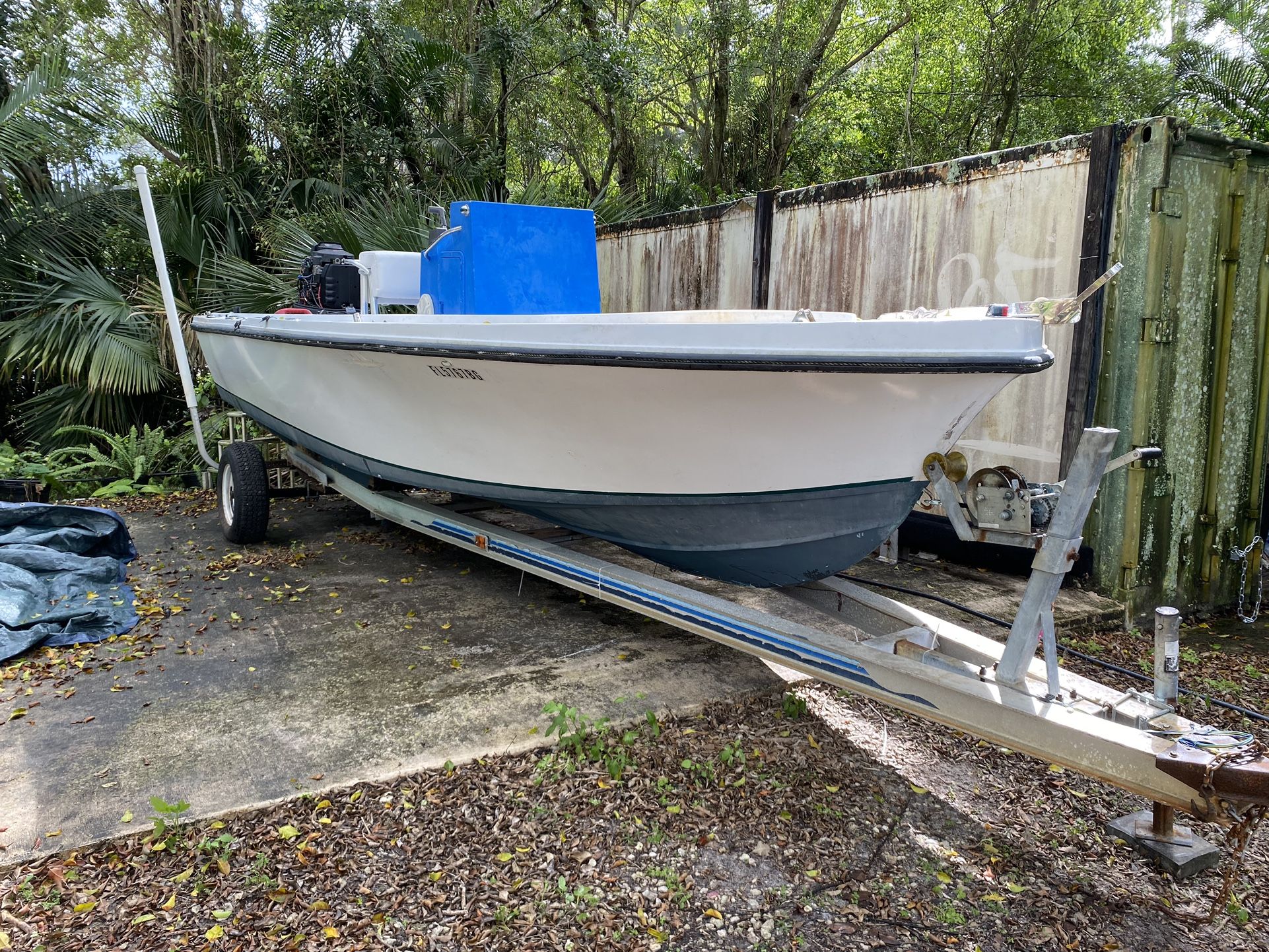 20’ Mako With 2004 Yamaha 150 Hpdi