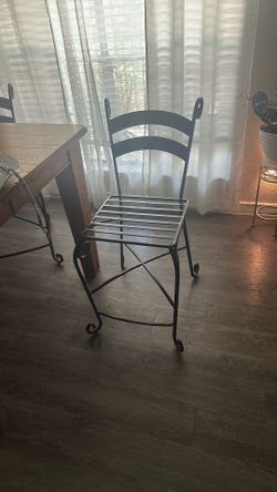 4 Elegant Iron Dining Chairs