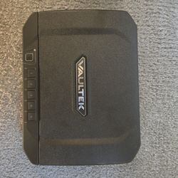 Vaultek VT20ti Gun Safe