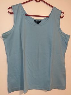 women’s Top in bundle sell