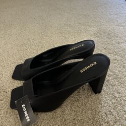 Express - High Heels 