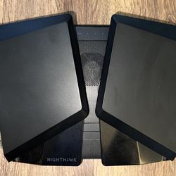 Netgear Nighthawk RAX200 (AX12) Tri-Band Wi-Fi 6 Router