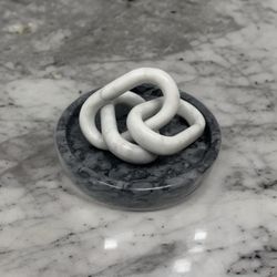 Marble Plate With Marble Chain