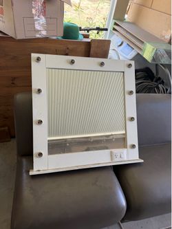 FREE FREE vanity mirror