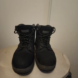 Used Slip Resistant STEEL Toe SHOES.