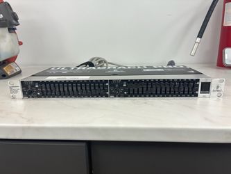Behringer Equalizer