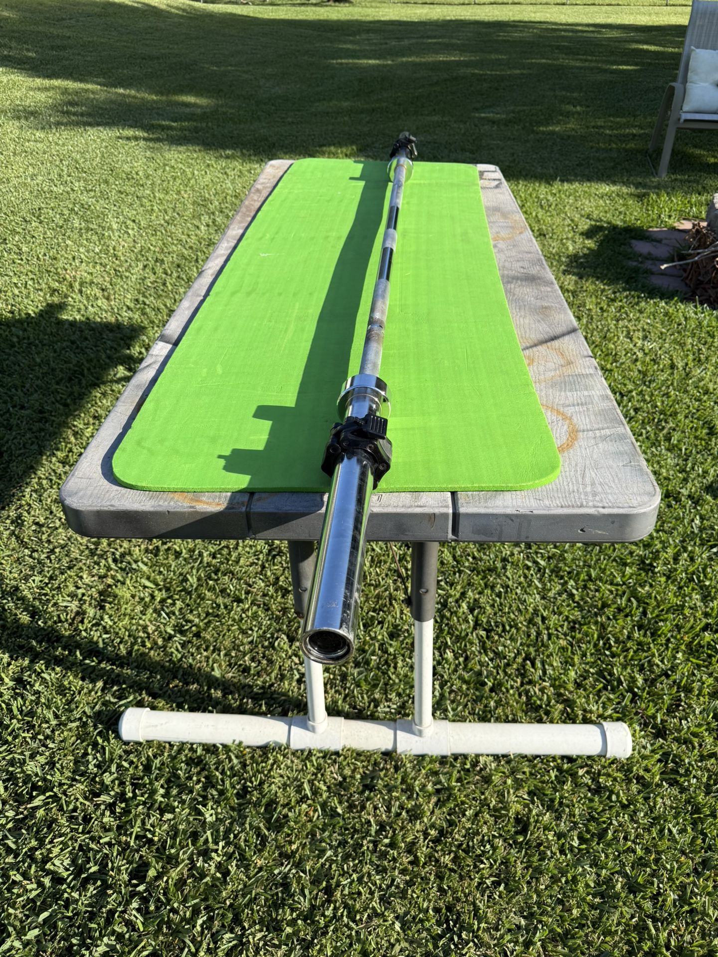 7’ Olympic Barbell With New Quick Locking Collars
