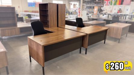 Steelcase Walnut L-Shape Desk With Hutch