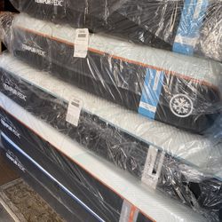 Brand new tempurpedic Mattresses