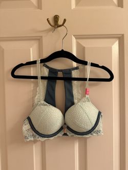 Victoria Secret Push up Bra 32b