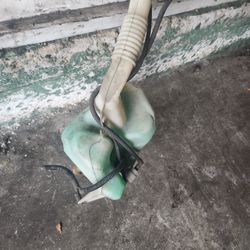 10-17 Gmc  Terrain Windshield washer reservoir 