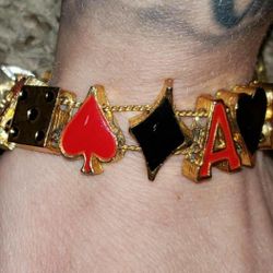 VINTAGE GOLD RED BLACK JACK CARD CASINO POKER 21 GOOD LUCK SLIDER CHARM BRACELET ANTIQUE JEWELRY