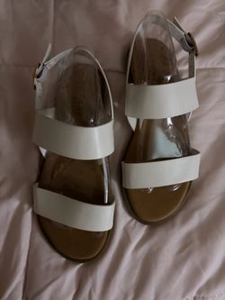 Journee Collection White Sandals