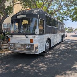 Silver Eagle Bus/RV