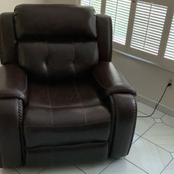 Leather  Reclining  arm Chair 
