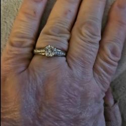 1kt Moissanite Diamond Engagement Ring 
