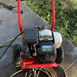 Troy-Bilt 2500 PSI 2.5 GPM with Honda engine GC160 160cc,5.0 HP.hose(No washer gun)(address in description 