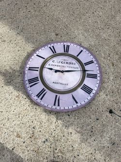 Clock - Wall - Like New - Large - 28 Inch Diameter