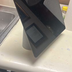 Facebook Portal Plus 2