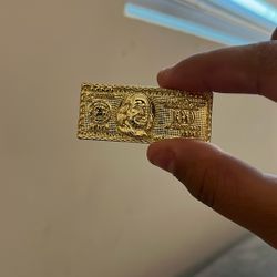 100 dollar bill 2 finger ring