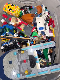Lego Huge Lot 25lbs