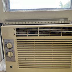 Window Air Conditioner 