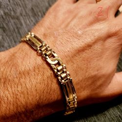 Mens Beautiful 14kt Gold Bracelet