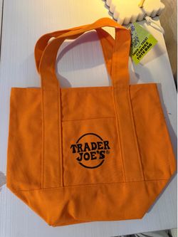 trader Joe’s tote bag