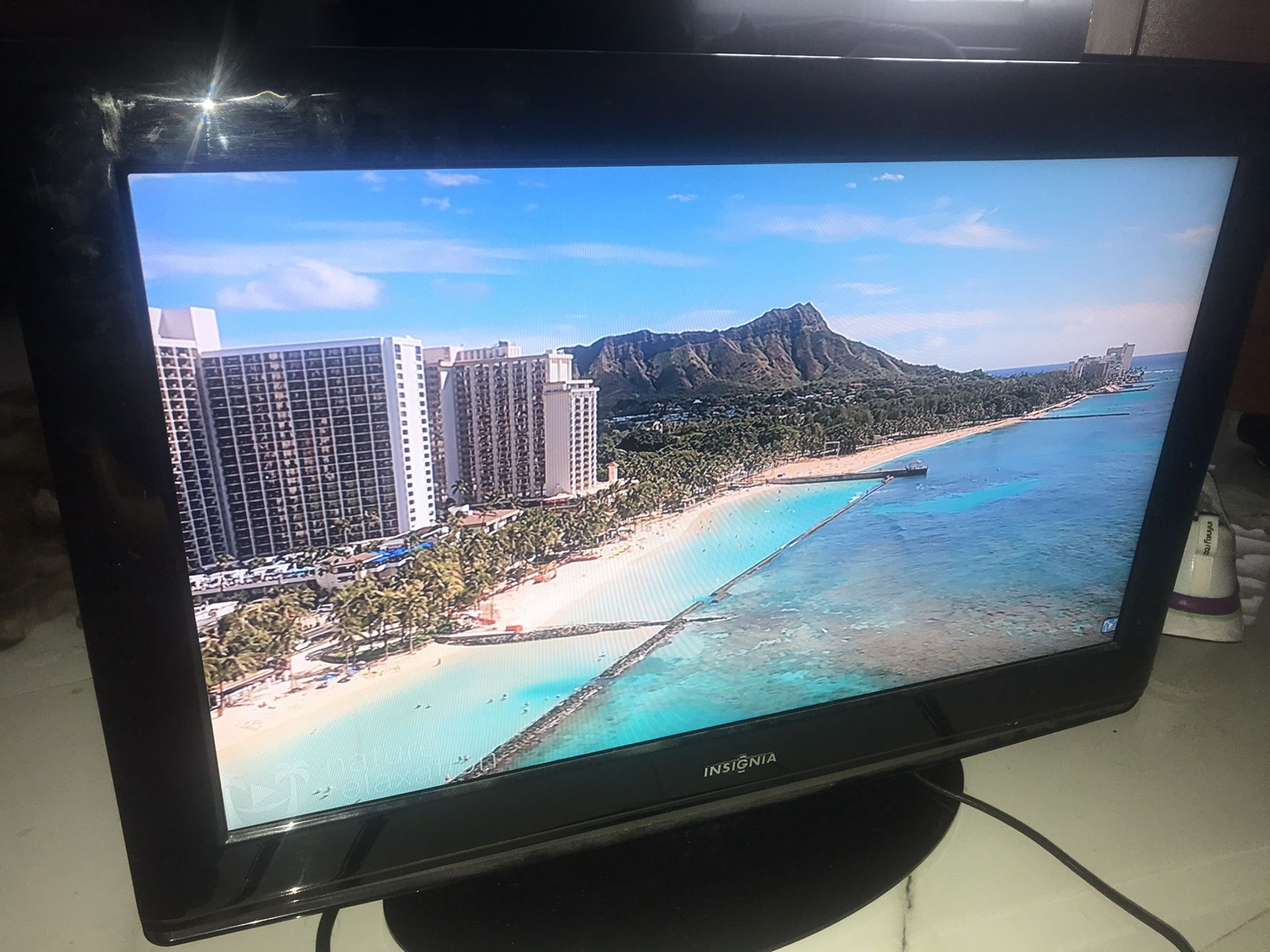 27 inch Tv/computer monitor