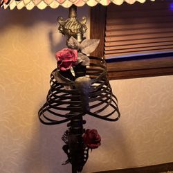 Vintage Dark Victorian Style METAL skeleton Glass Shade Rare Lamp 