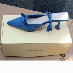 Women Heels With bow details