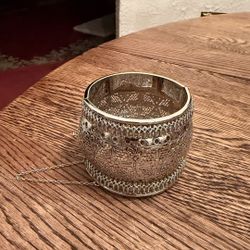 Vintage Whiting And Davis Filigree Wide Hinged Bangle - Signed